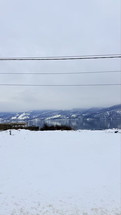 Teren la Dunarea Eselnita