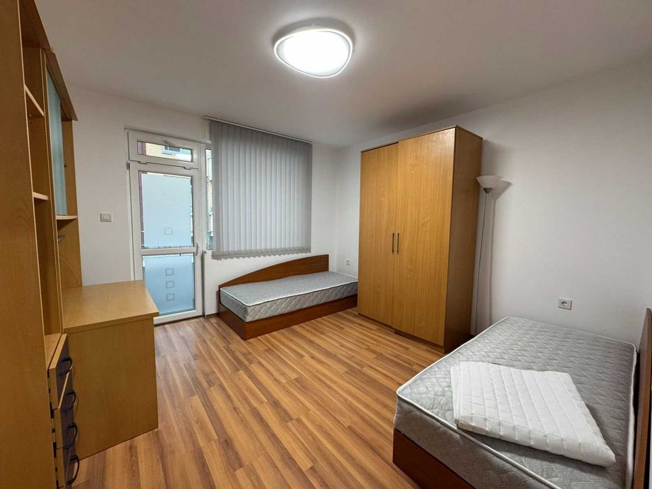 Продава се Тристаен апартамент в Бургас, Възраждане - 101 кв.м за 1288 €/кв.м - Снимка #14