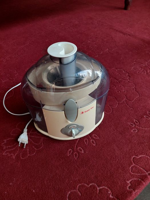 Соковыжималка б/у