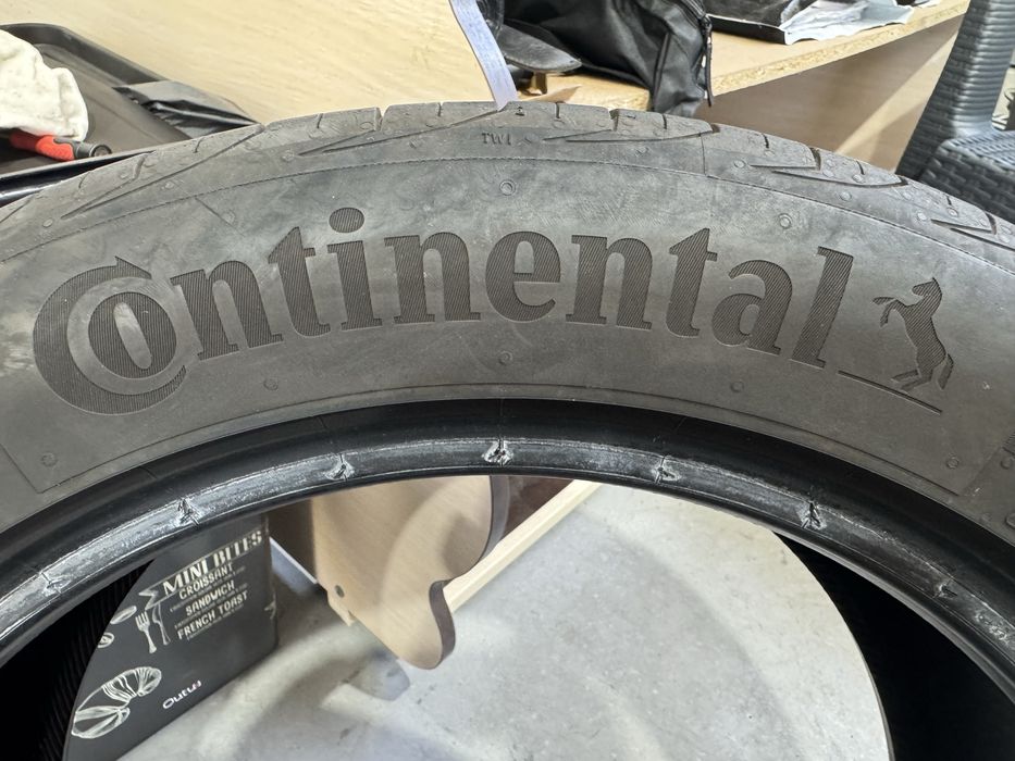 Автомобилни гуми 225 50 17 Continental