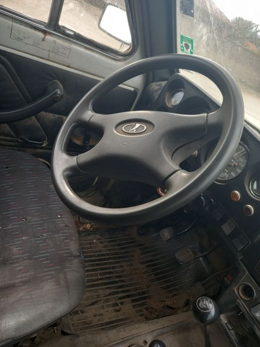 Лада нива на части