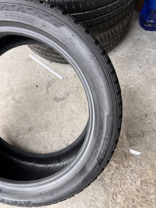 2 anvelope 225/45/17 , Hankook , DOT 2022