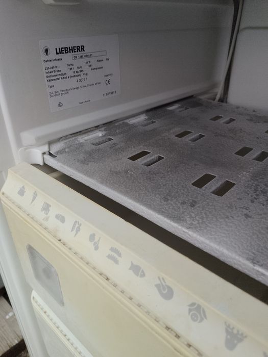 Фризер Либхер.Liebherr