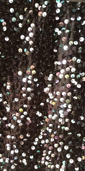 Елегантен топ YAS