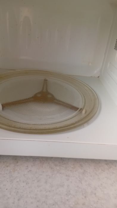 Продаётся микроволновва  печь