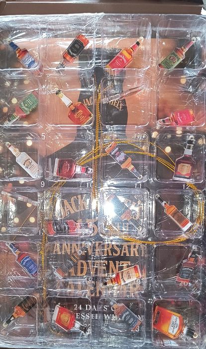 Адвент  коледни  календари