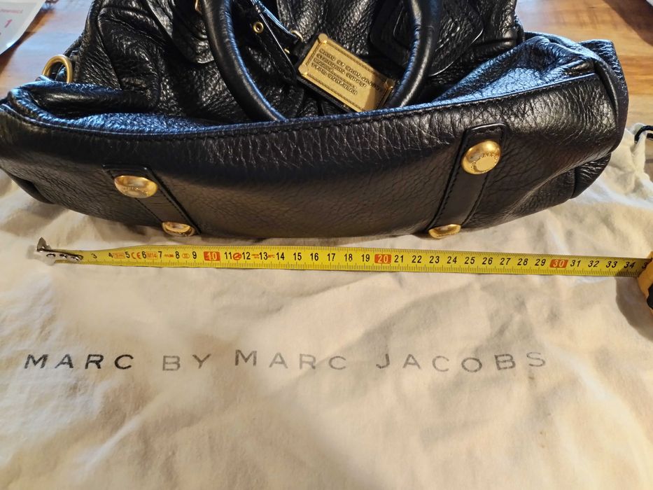 Poseta, geanta MARK JAKOBS din piele naturala neagra cu fermoar auriu