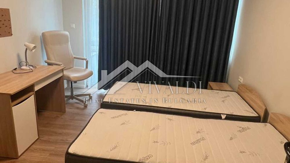 Дава се под наем Тристаен апартамент в Варна, Център - 100 кв.м за 900 € - Снимка #8