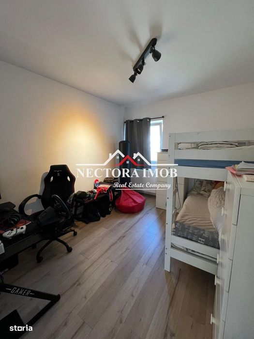 NECTORA IMOB Exclusivitate-Apartament SUPERB 3 cam cu TEREN si terasa