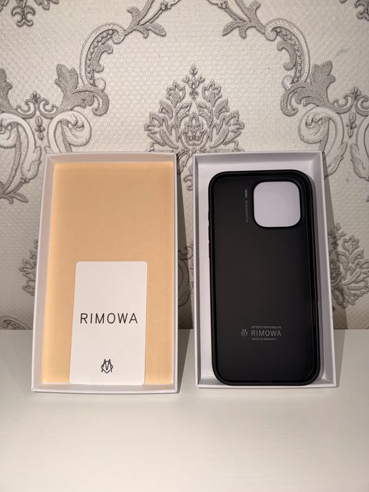 Rimowa iPhone Case(Authentic)