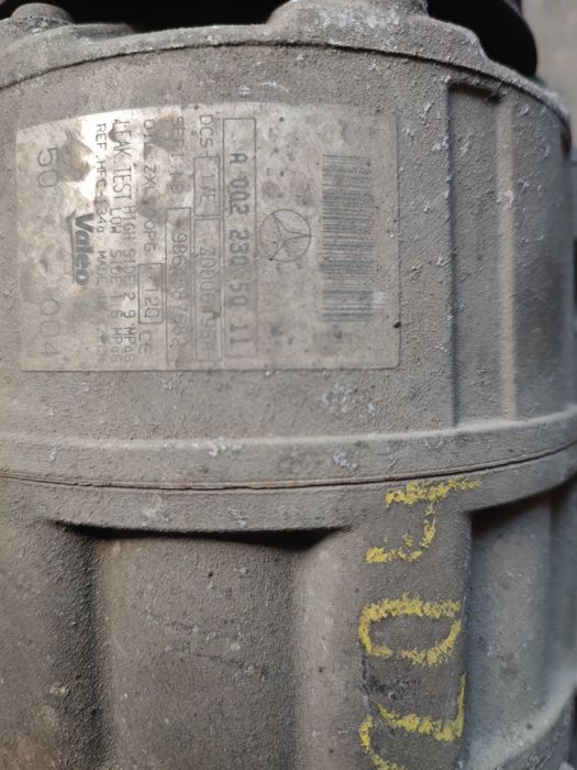 Климатичен компресор Mercedes W204 W212 W207 C204 C Class E климатик