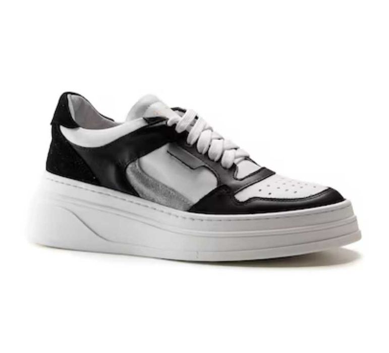 Кожени спортни обувки