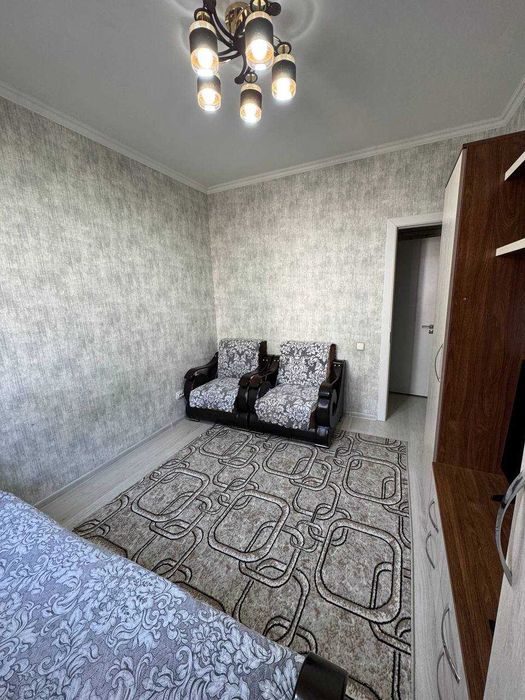 СРОЧНО !! Продаётся квартира в Яшнабаде 1/2/5 ( 26 кв/м ) Ассалом Хаво