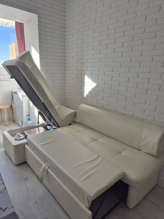 Продам кухонный уголок диван