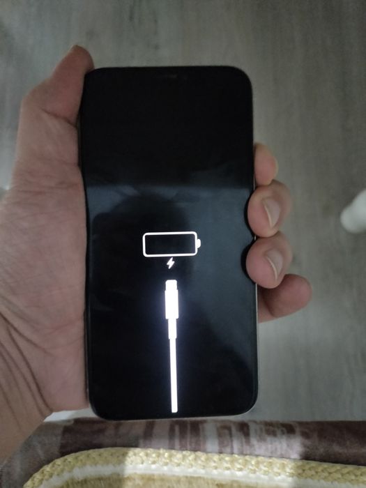 Продам айфон хс 64гб