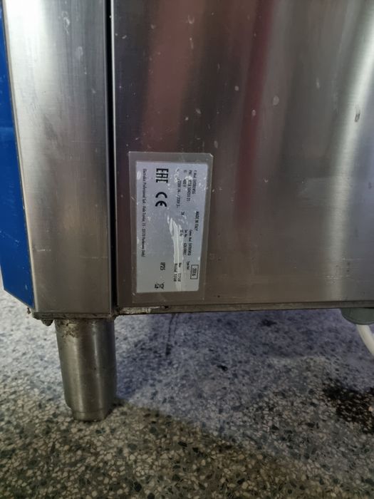 Съдомиялна,Електролукс 2018г с аспиратор,3500лв с 6м гаранция,