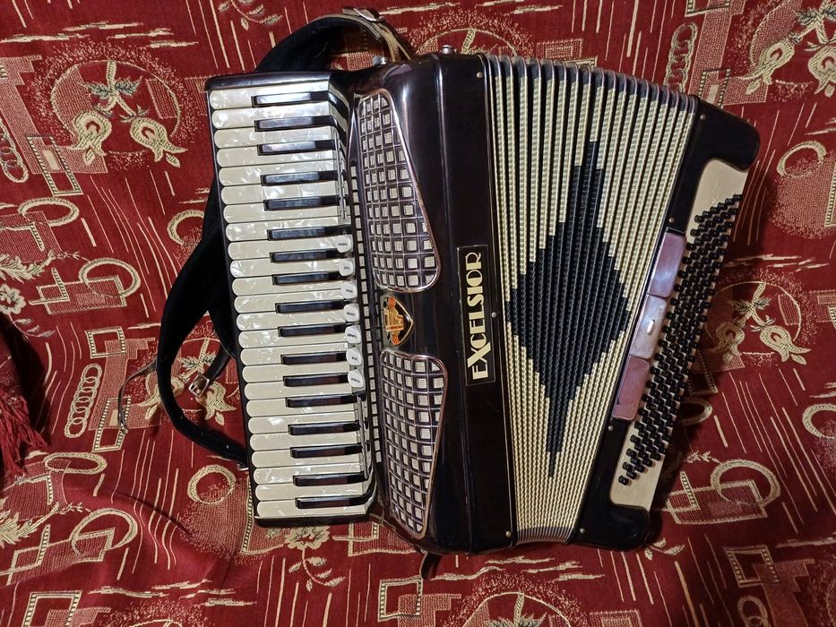 Vand acordeon italian