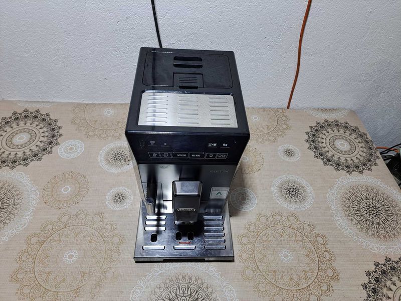 Кафемашина - Delonghi Eletta Cappuccino