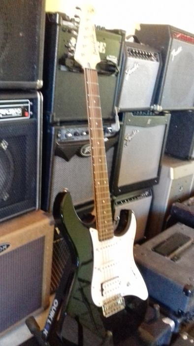 chit. electrica yamaha pacifica cu amplificator combo 10w