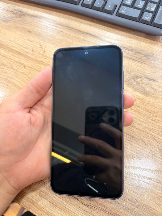 Продам Samsung a35