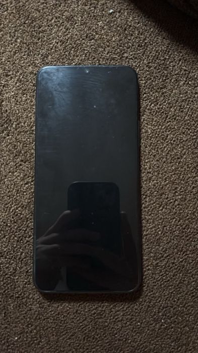 Продам телефон VivoY33s