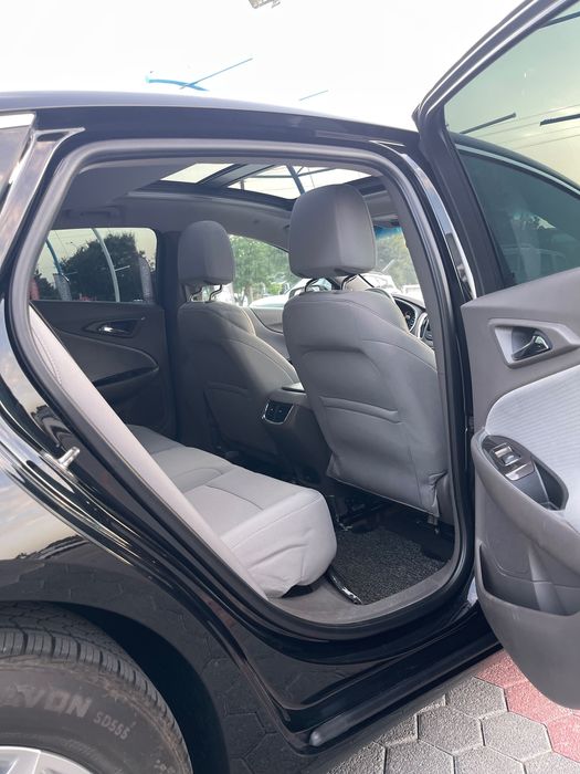Malibu 2  1.5L avtomobil sotiladi !