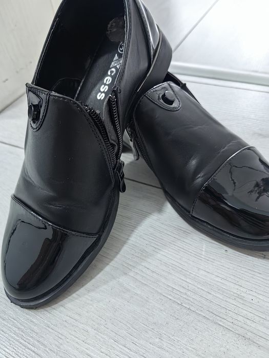 Дамски обувки 36