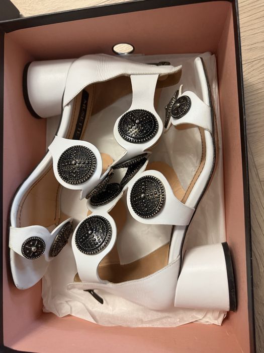 Sandale din piele Musette