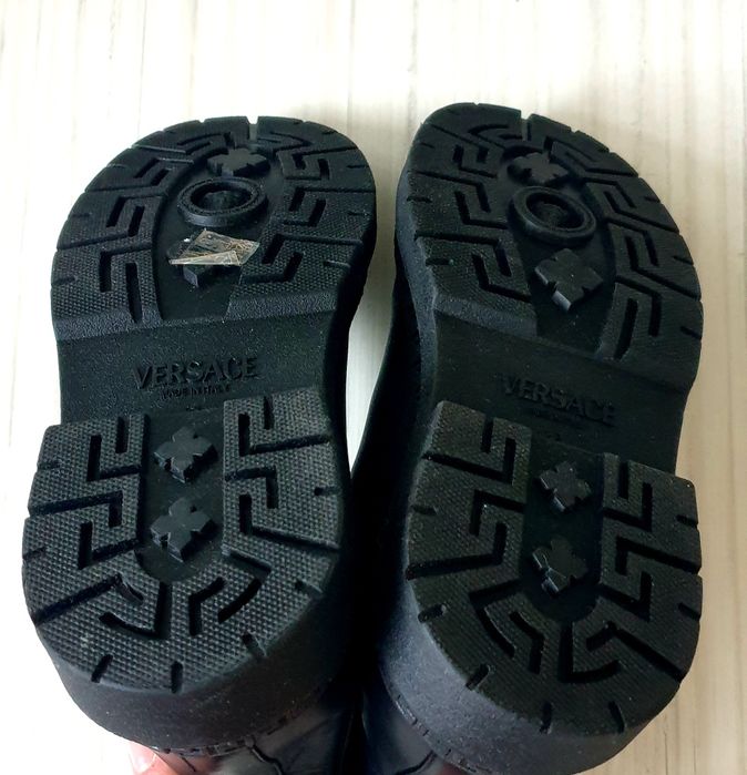 Versace Medusa Leather Ankle Boots 37/23.5см ОРИГИНАЛ Дамски ест. кожа