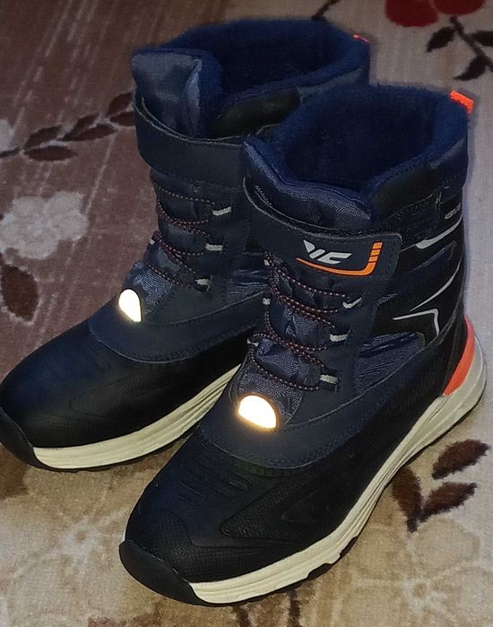 Детски зимни ботуши Pepperts - 35
Подходящи за студено и снежно време.