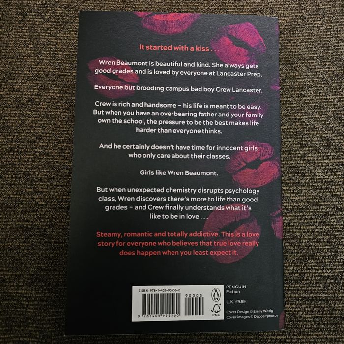 2 книги на английски език