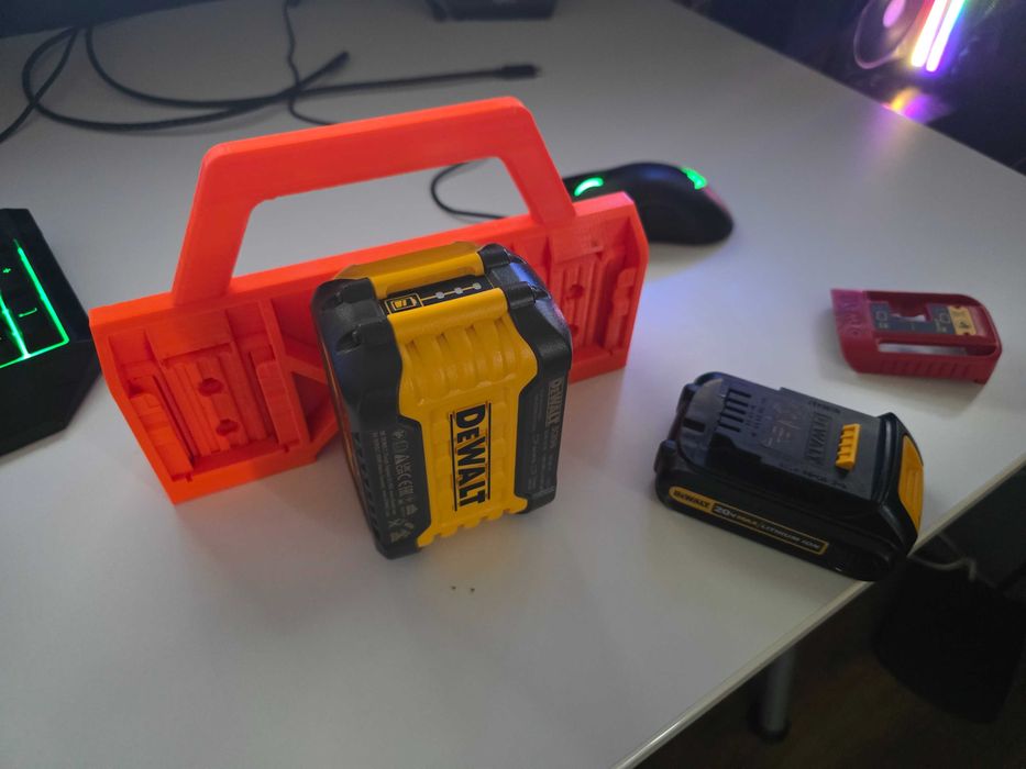 Suport baterii DEWALT / Milwaukee 4/6 acumulatori