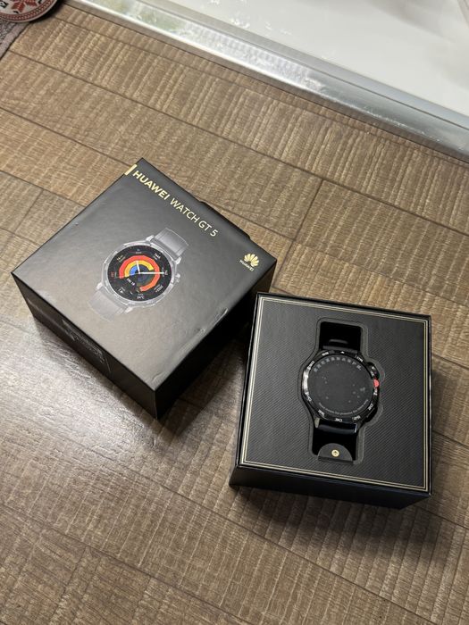 Huawei Watch GT 5 - 46MM - Nou - Negru