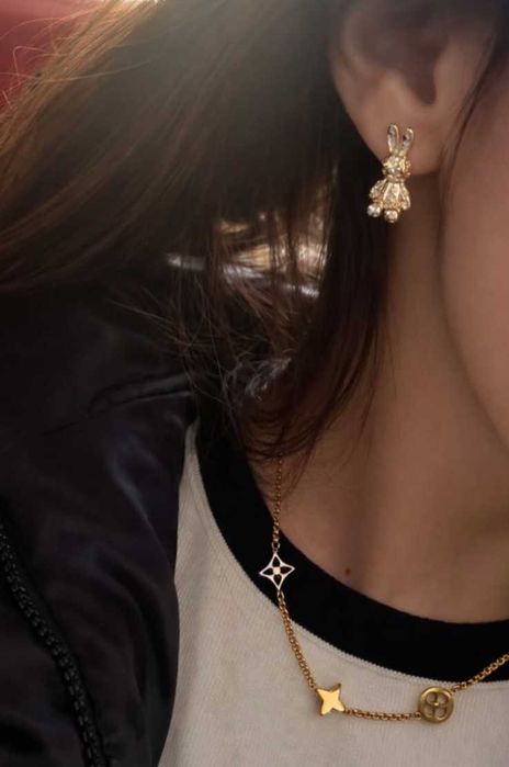 Висок Клас Бижута Обеци, гривни колиета