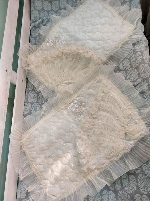 Декоративное покрывало