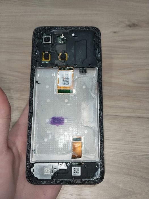 Продам  Honor x6a  без акумулятора