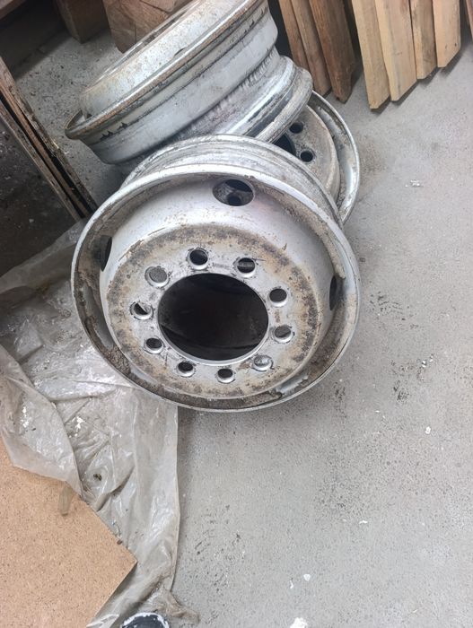 Продам диски на трал