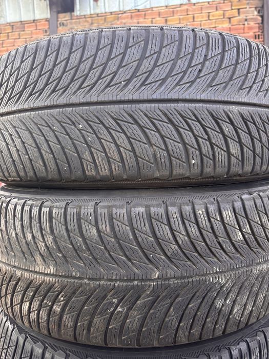 235/55/19 Michelin 4бр