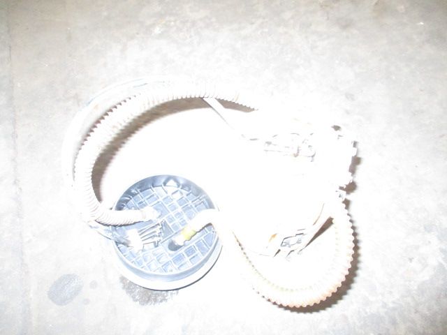 Pompa benzina rezervor Vw Polo 6N an 1994-2000 motor 1,3 1,4 benzina