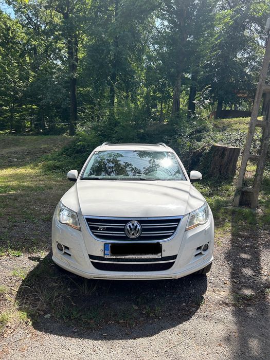 (REZERVAT) Volkswagen Tiguan R-Line Euro5 2.0 TDI 140 CP DSG 4Motion – Panoramic