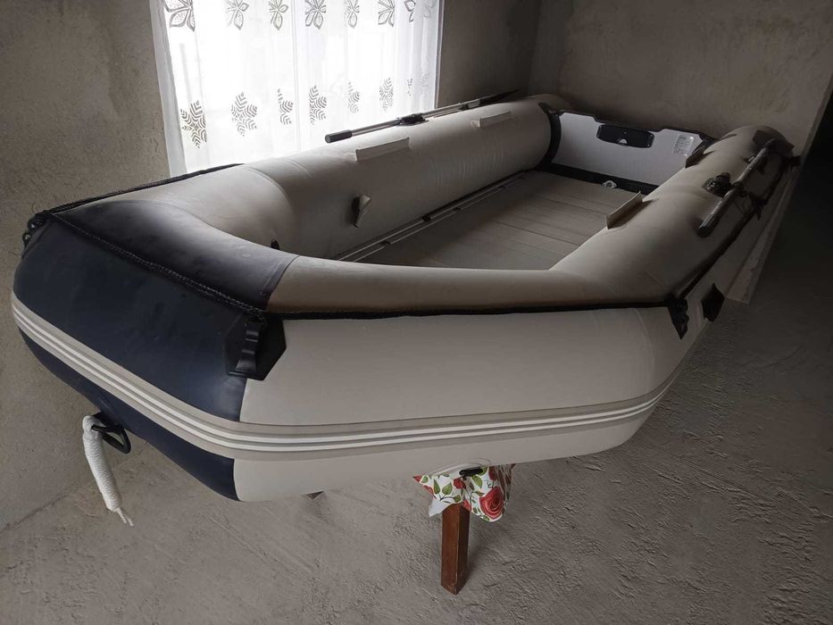 Barca gonflabila 3,60m