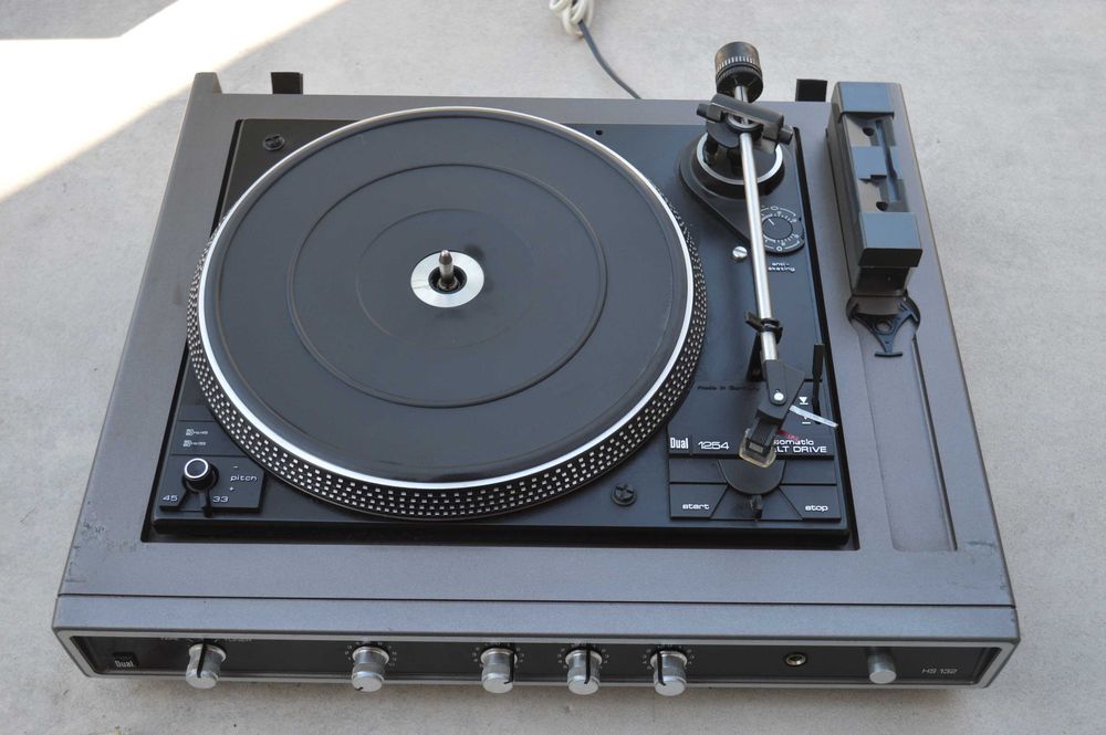 Pick up Dual 1254(HS 132) cu amplificare