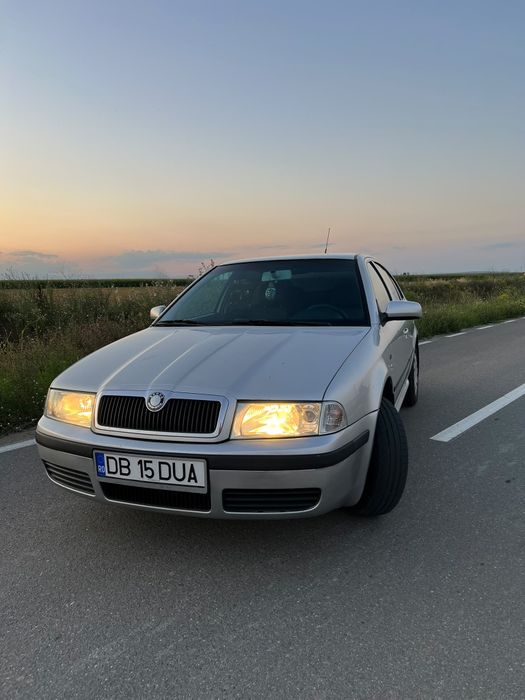 Vând skoda octavia 1