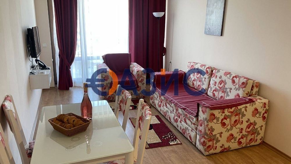 Продава се Двустаен апартамент в Свети Влас - 71 кв.м за 1078 €/кв.м - Снимка #5