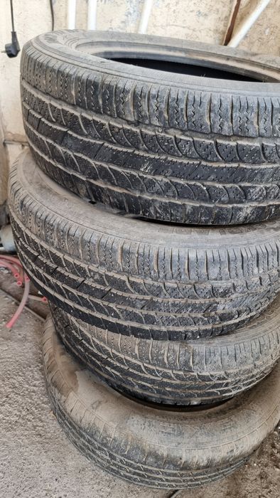 Balon sotiladi 3dona 245 60R18