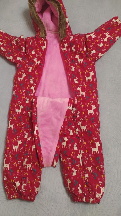 Продам комбинезон на девочку