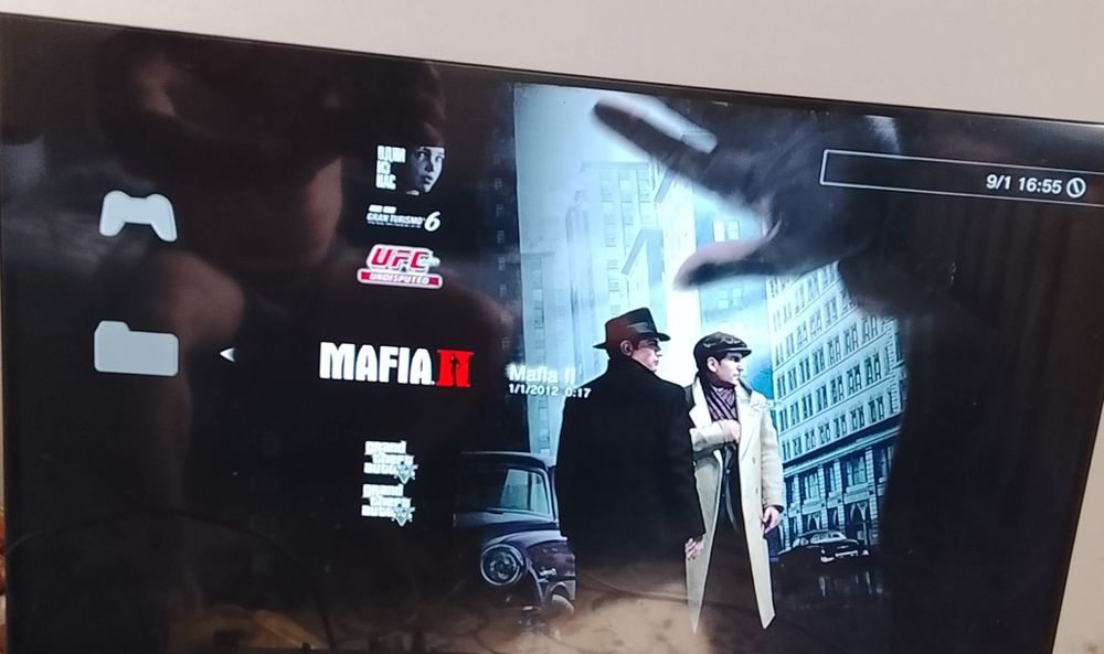 Playstation 3 10 диски в подарок