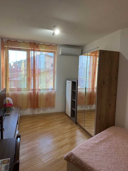 Дава се под наем Едностаен апартамент в Варна, Погреби - 30 кв.м за 280.5 € - Снимка #2