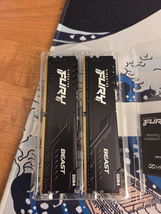 Kingston Fury 8x2 ddr4, 16gb