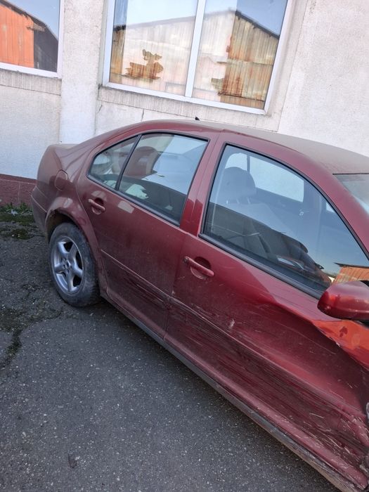 VOLKSWAGEN Bora 2001 — imagine 5